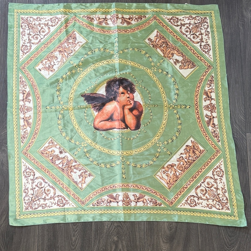 LUSH Cosmetics Vintage Knot Wrap Scarf